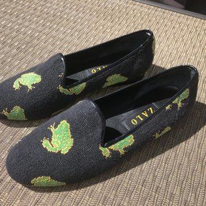 Zalo - Needlepoint Smoking Slippers with Frogs